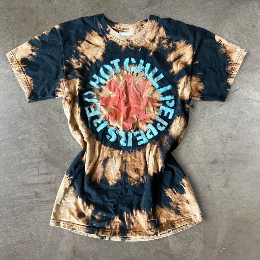 Red Hot Chili Peppers vintage 90s tie dye tshirt